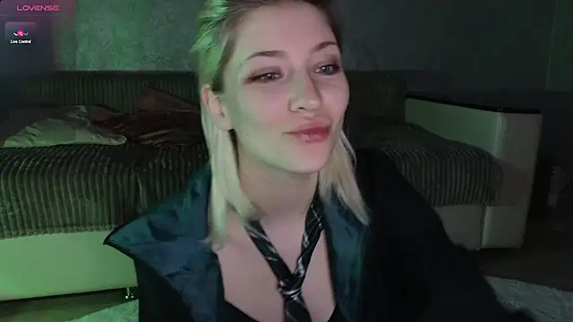 alexa novak online show from December 15, 3:34 am