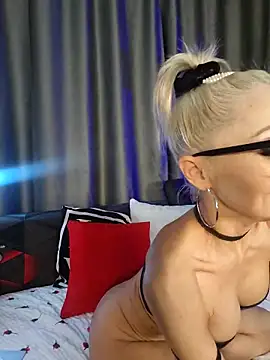 Milforja online show from March 18, 5:40 pm