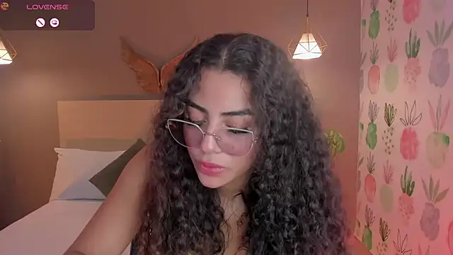 yaya23x online show from July 24, 2:48 pm