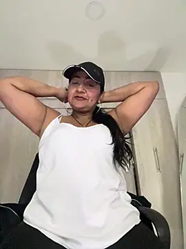 Adele Sweett online show from July 13, 10:49 am