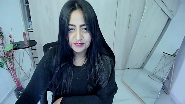 Adele Sweett online show from July 4, 11:06 am