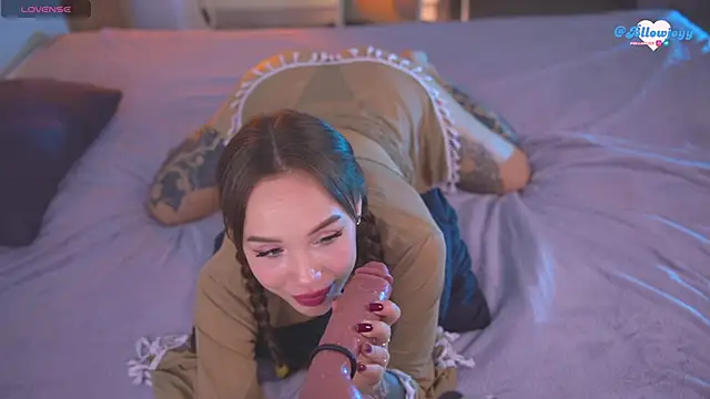 Bllowjoyy online show from October 10, 7:02 am