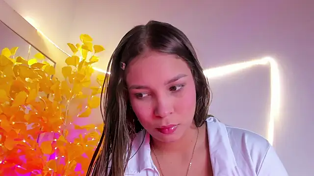 HaleyAmaya online show from June 5, 12:58 am