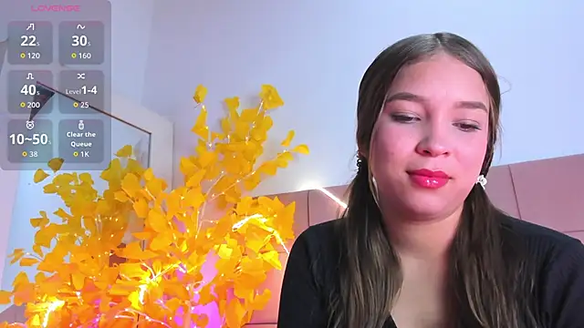 HaleyAmaya online show from March 15, 12:01 am