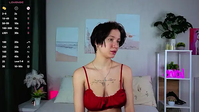 ElvaHilby online show from March 15, 1:18 am