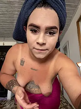 Dulce smith 1 online show from July 29, 9:15 pm