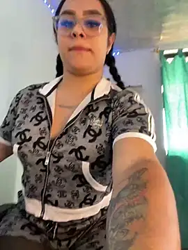 Dulce smith 1 online show from July 13, 8:20 pm