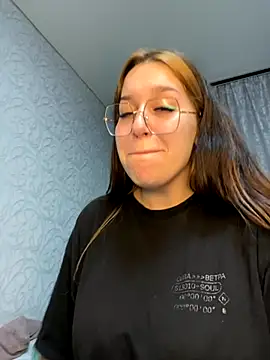 Snapshot of VikiDemini chatting on September 16, 8:06 pm VikiDemini online show from September 16, 8:06 pm