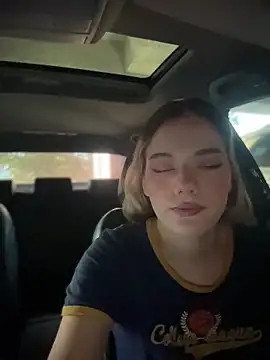 NicoleCut online show from July 3, 11:49 am