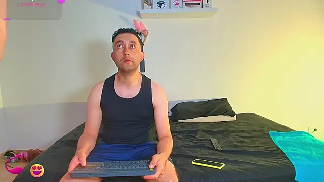 JeremmyAndStacy online show from July 28, 9:36 pm