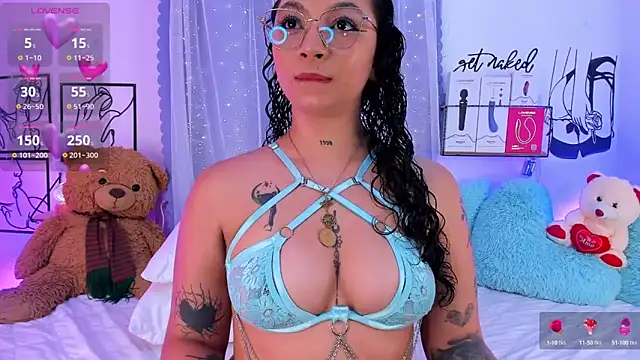 Mari Sweett online show from April 13, 7:36 pm