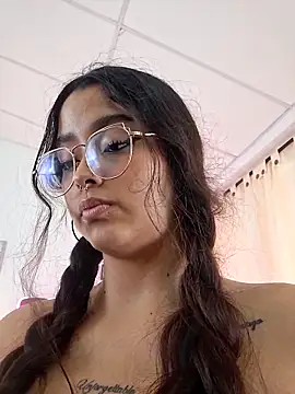 Ariana Pierce online show from June 12, 3:09 pm