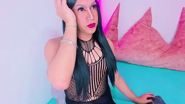 Candace Queen online show from February 15, 8:41 pm