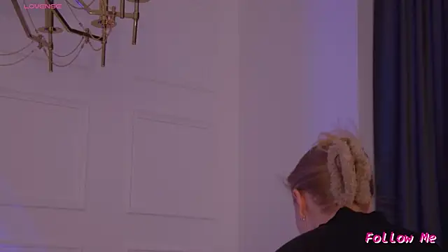 DorisHell online show from December 14, 12:27 am