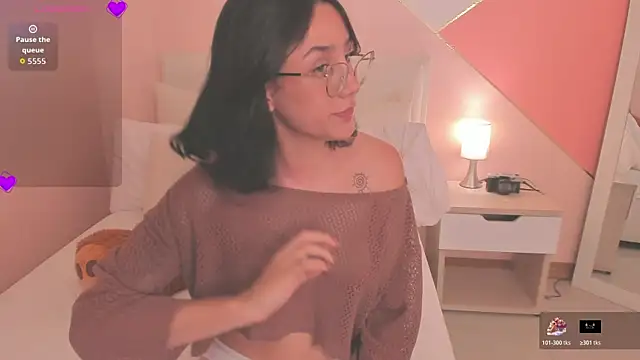 jaade evergreen online show from November 28, 7:28 pm