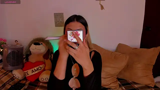cuteweed420 online show from July 29, 3:39 am