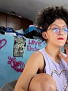 LoveElectra online show from November 10, 4:13 pm