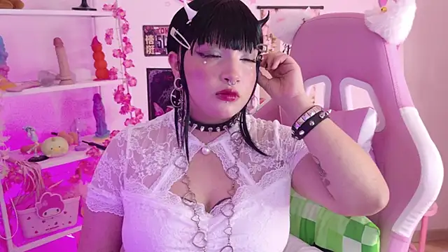 lady noize online show from July 24, 2:20 am