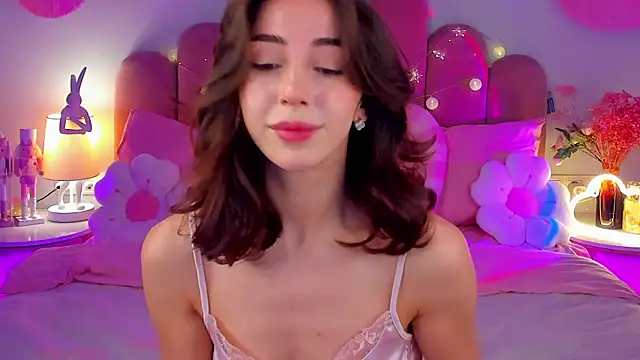 ElsaYoung online show from January 9, 8:35 pm