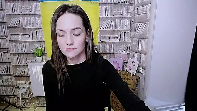 Lina Star S online show from September 27, 7:04 am