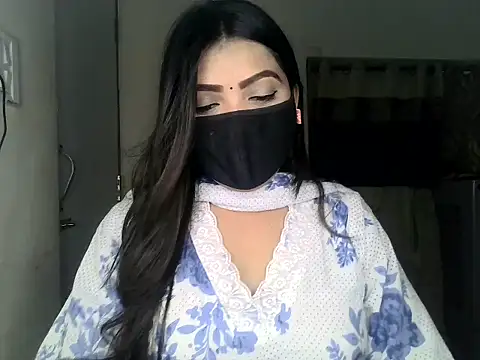 ishi Beauty online show from August 5, 5:36 am
