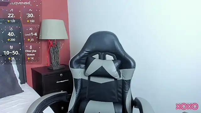 linda rios  online show from March 7, 2:40 am