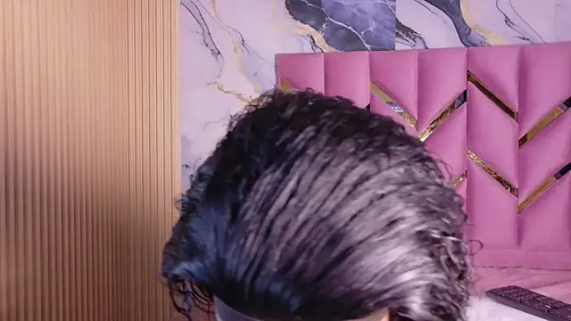 kinkyandsavage online show from March 3, 9:21 pm