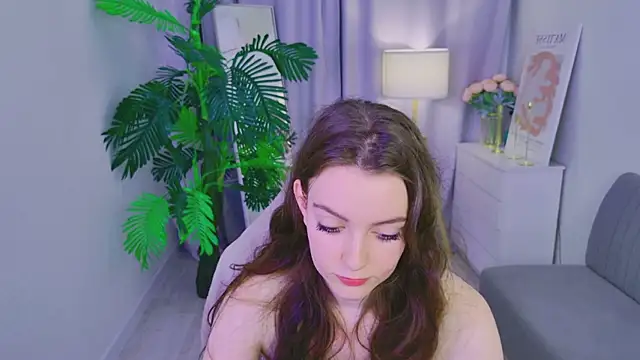 Lana  Cute  online show from June 12, 2:03 pm