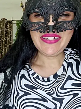 sexy bhabhi69 online show from May 25, 5:01 pm