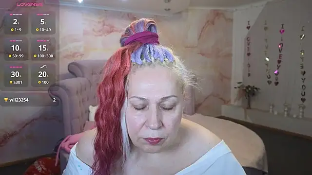 Penelope Pinky online show from November 20, 11:55 am