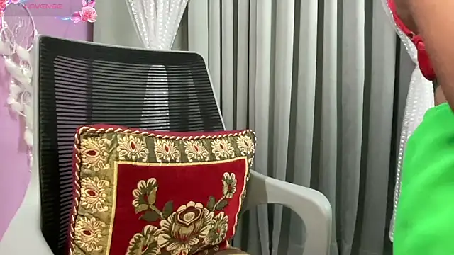 fairyC for u online show from November 2, 7:56 am