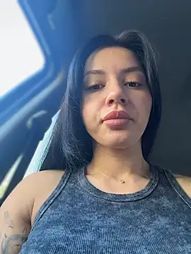 JulliaVegas online show from June 10, 2:44 am