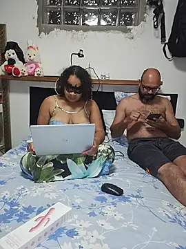 Evangelicasafadinha online show from July 27, 8:50 pm