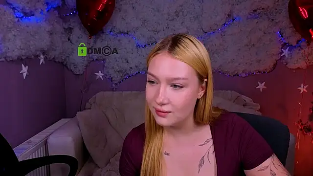 playful sophie online show from June 24, 7:13 pm