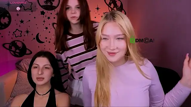 playful sophie online show from June 16, 7:15 pm
