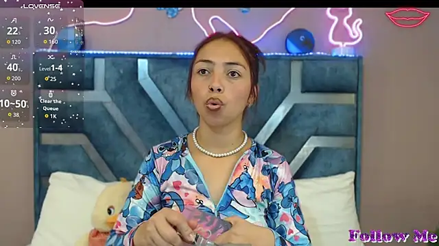 Roxan Fox- online show from February 23, 4:57 am