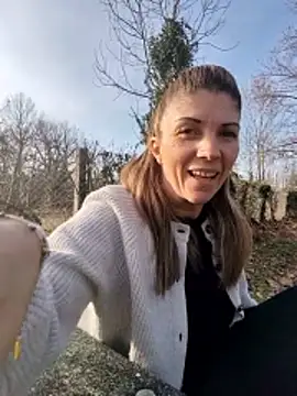 sansan2411 online show from January 13, 1:59 pm