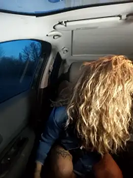 sansan2411 online show from February 27, 5:46 pm