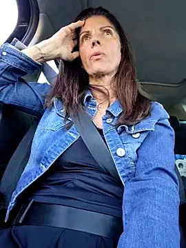 sansan2411 online show from October 18, 2:09 pm