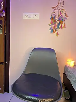 honeyboobies7249 online show from February 17, 7:24 pm