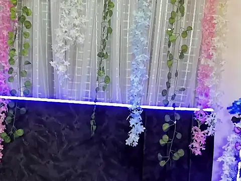 CintiaWalker online show from November 6, 12:44 pm