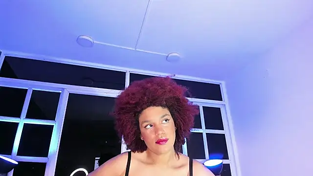 loladupont online show from May 1, 3:10 am