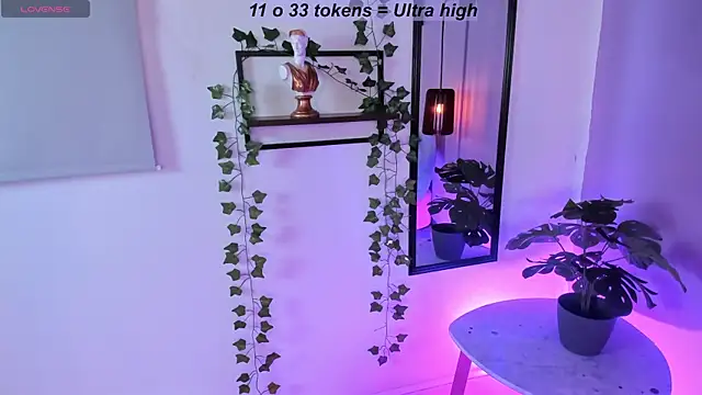 Little lili19 online show from April 30, 8:57 pm