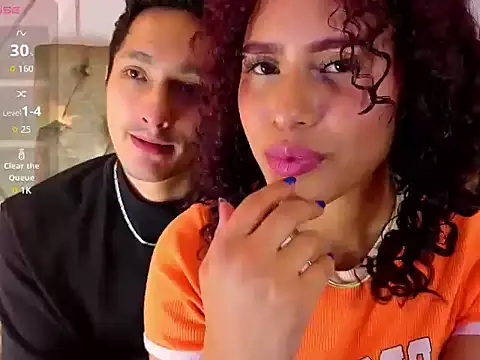 charlottee white online show from July 21, 8:42 pm