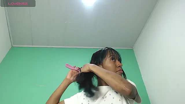 avaleri cherry online show from July 8, 3:09 am