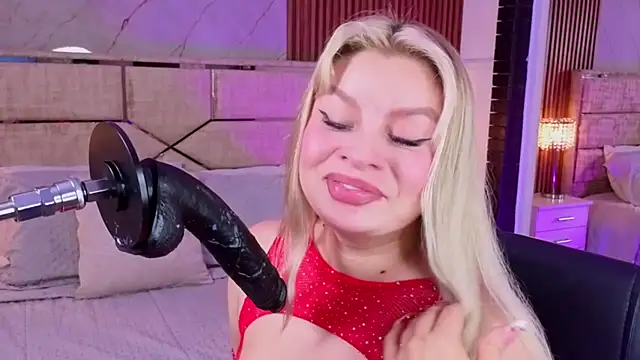 LolaAngellx online show from July 31, 8:43 pm