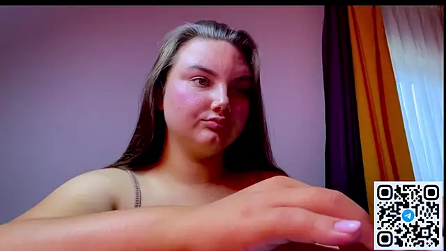 Dreamyblushfairy online show from July 28, 4:39 pm