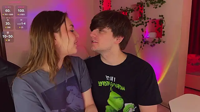 RobertAndLinela online show from March 7, 3:30 pm