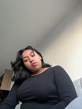 IsabellRodriguez18 online show from December 19, 10:24 pm