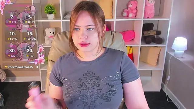 EricaElliott online show from October 20, 10:07 am